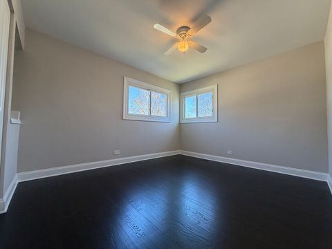 Tiny photo for 665 Easy Street, Glendale Heights, IL 60139 (MLS # 12587908)