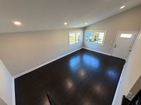 Tiny photo for 665 Easy Street, Glendale Heights, IL 60139 (MLS # 12587908)