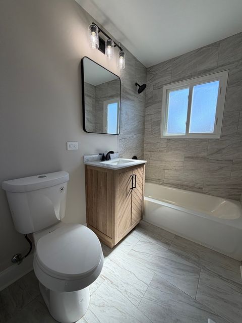 Tiny photo for 665 Easy Street, Glendale Heights, IL 60139 (MLS # 12587908)