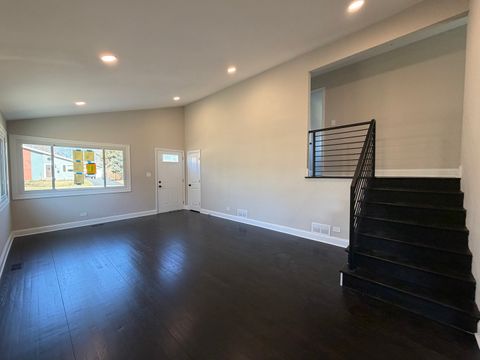 Tiny photo for 665 Easy Street, Glendale Heights, IL 60139 (MLS # 12587908)