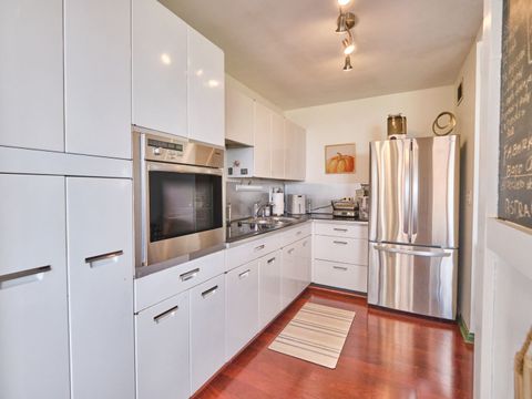 Tiny photo for 3900 N Lake Shore Drive #15C, Chicago, IL 60613 (MLS # 12478865)