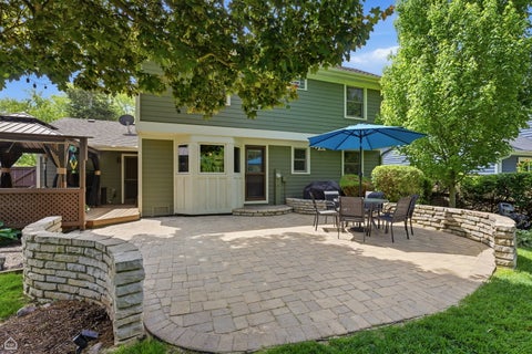 Tiny photo for 21292 W Starry Lane, Lake Zurich, IL 60047 (MLS # 12658337)