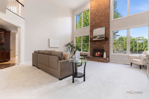 Tiny photo for 818 W Lukas Avenue, Palatine, IL 60067 (MLS # 12758367)