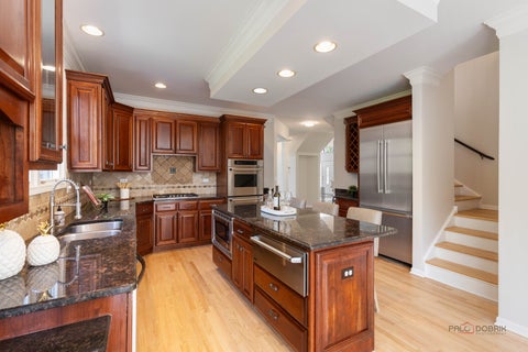 Tiny photo for 818 W Lukas Avenue, Palatine, IL 60067 (MLS # 12758367)