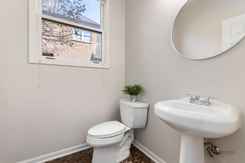 Tiny photo for 818 W Lukas Avenue, Palatine, IL 60067 (MLS # 12758367)