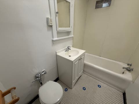 Tiny photo for 3252 Maple Avenue #BB, Berwyn, IL 60402 (MLS # 12721562)