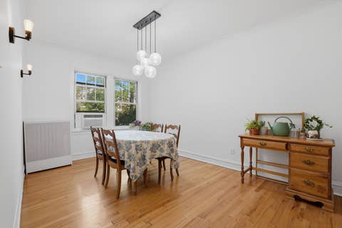 Tiny photo for 240 S MAPLE Avenue #1W, Oak Park, IL 60302 (MLS # 12700310)