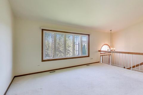 Tiny photo for 9260 Windsor Parkway, Tinley Park, IL 60487 (MLS # 12486859)