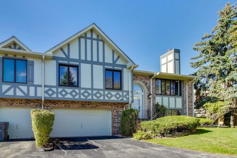 Tiny photo for 9260 Windsor Parkway, Tinley Park, IL 60487 (MLS # 12486859)