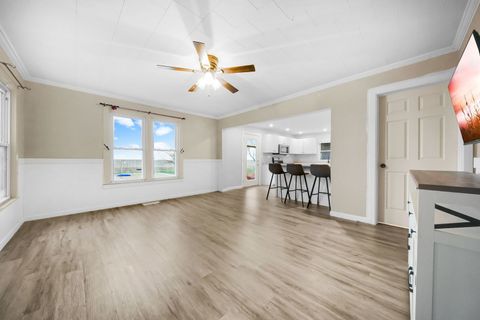 Tiny photo for 35150 2800 North Avenue, Mendota, IL 61342 (MLS # 12608313)