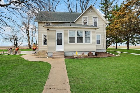 Photo of 35150 2800 North Avenue, Mendota, IL 61342 (MLS # 12608313)