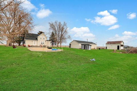 Tiny photo for 35150 2800 North Avenue, Mendota, IL 61342 (MLS # 12608313)