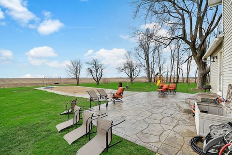 Tiny photo for 35150 2800 North Avenue, Mendota, IL 61342 (MLS # 12608313)