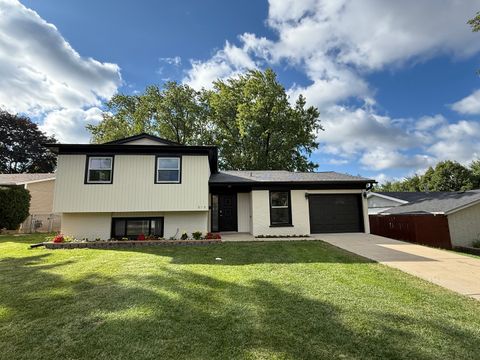 Tiny photo for 615 Nolan Avenue, Glendale Heights, IL 60139 (MLS # 12597519)