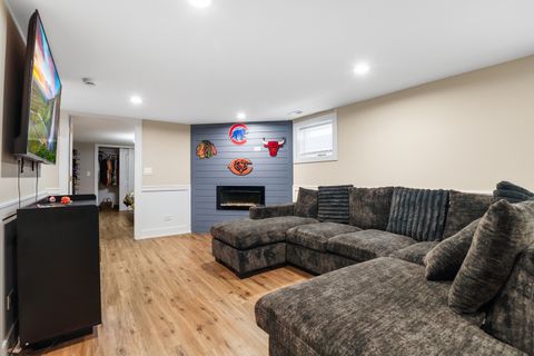 Tiny photo for 6117 W 83rd Street, Burbank, IL 60459 (MLS # 12640444)