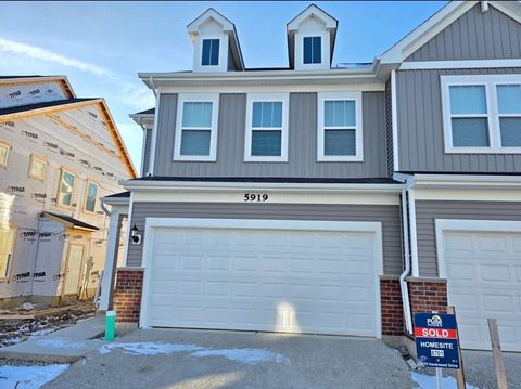 Photo of 2235 Horseshoe Circle, Naperville, IL 60564 (MLS # 12581875)