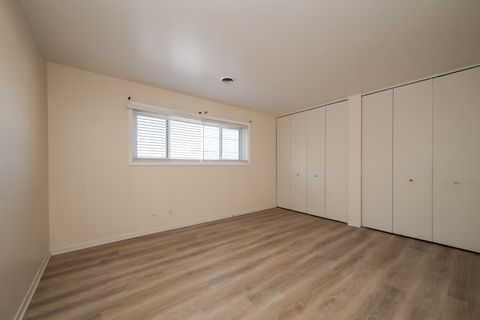 Tiny photo for 6220 N Ridge Avenue #S307, Chicago, IL 60660 (MLS # 12494863)
