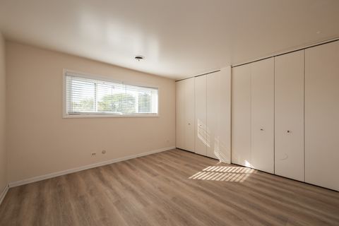 Tiny photo for 6220 N Ridge Avenue #S307, Chicago, IL 60660 (MLS # 12494863)