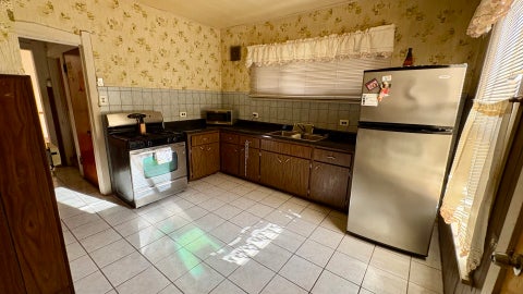 Tiny photo for 1232 N Mayfield Avenue, Chicago, IL 60651 (MLS # 12752918)