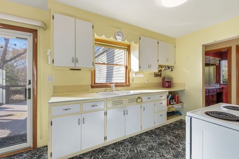 Tiny photo for 216 Edgebrook Road, Wood Dale, IL 60191 (MLS # 12514197)