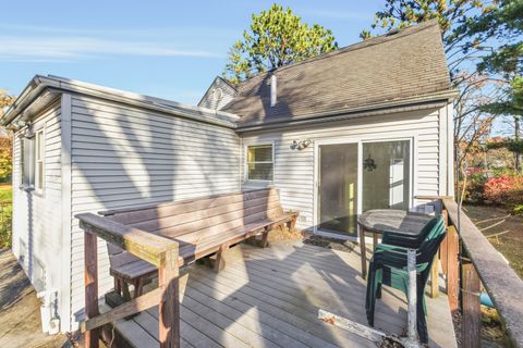 Tiny photo for 216 Edgebrook Road, Wood Dale, IL 60191 (MLS # 12514197)