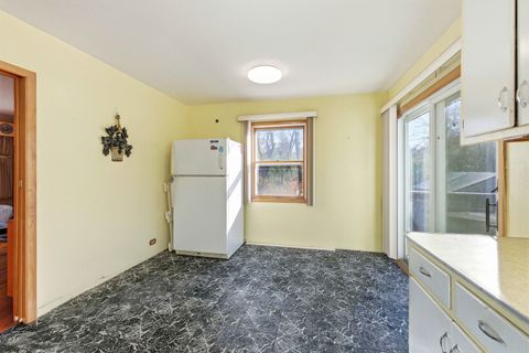 Tiny photo for 216 Edgebrook Road, Wood Dale, IL 60191 (MLS # 12514197)