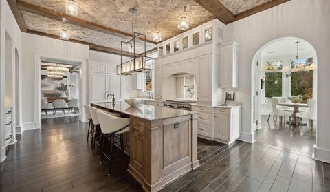 Tiny photo for 1930 Sunset Ridge Road, Northfield, IL 60093 (MLS # 12586513)