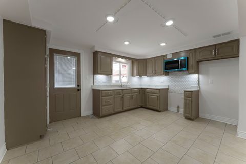 Tiny photo for 4515 W 88th Street, Hometown, IL 60456 (MLS # 12598302)