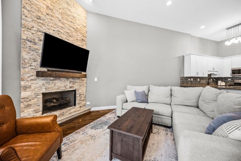Tiny photo for 2003 W Superior Street #1E, Chicago, IL 60612 (MLS # 12736993)