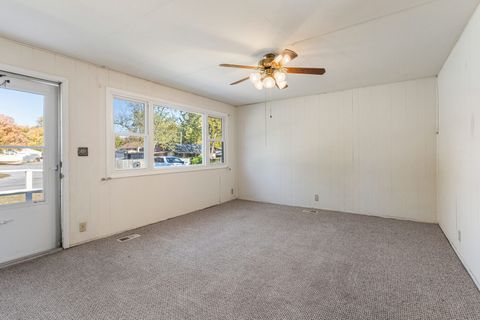 Tiny photo for 1905 Rainbow View Vw, Urbana, IL 61802 (MLS # 12507798)
