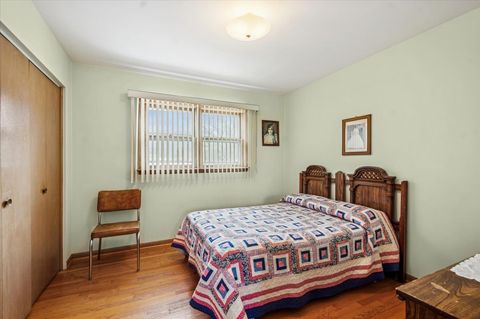 Tiny photo for 8516 N Ozanam Avenue, Niles, IL 60714 (MLS # 12530759)