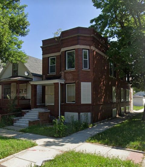 5757 S Carpenter Street Chicago IL 60621