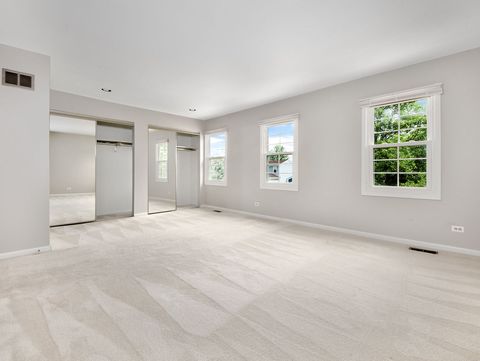 Tiny photo for 748 Berwick Place, Roselle, IL 60172 (MLS # 12655580)