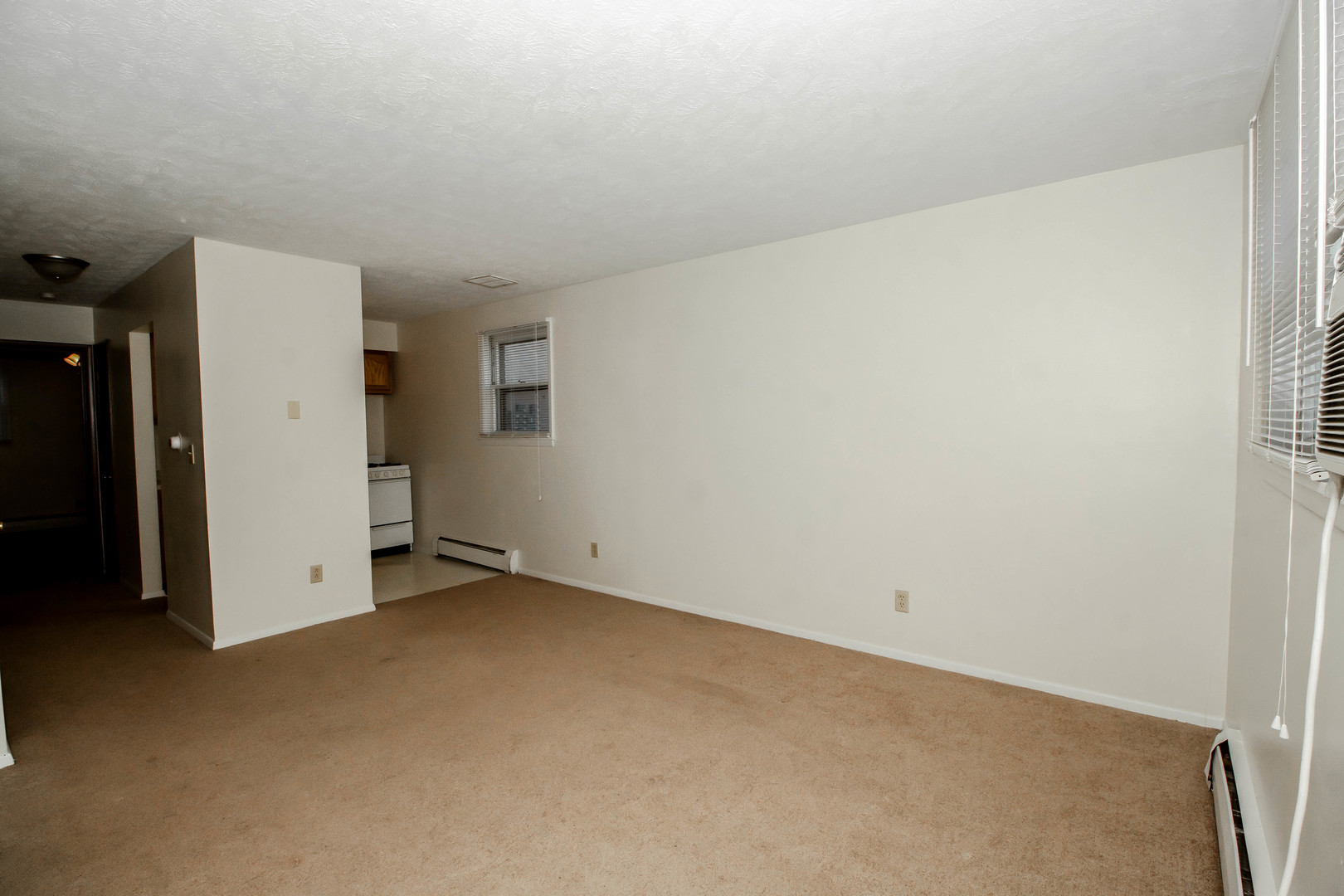 215 Lindell
