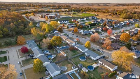 Tiny photo for 1123 N 27TH Avenue, Clinton, IA 52732 (MLS # QC4269112)