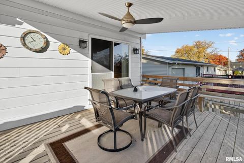 Tiny photo for 1123 N 27TH Avenue, Clinton, IA 52732 (MLS # QC4269112)