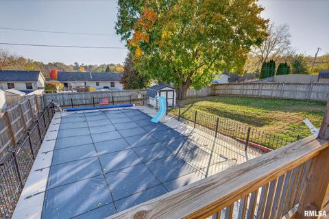 Tiny photo for 1123 N 27TH Avenue, Clinton, IA 52732 (MLS # QC4269112)