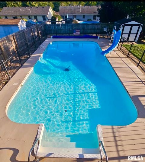 Tiny photo for 1123 N 27TH Avenue, Clinton, IA 52732 (MLS # QC4269112)