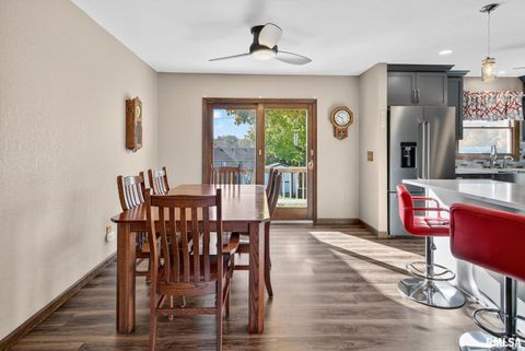 Tiny photo for 1123 N 27TH Avenue, Clinton, IA 52732 (MLS # QC4269112)