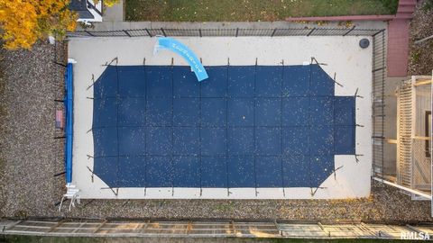 Tiny photo for 1123 N 27TH Avenue, Clinton, IA 52732 (MLS # QC4269112)