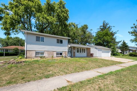 Tiny photo for 300 Indiana Street, Park Forest, IL 60466 (MLS # 12422224)
