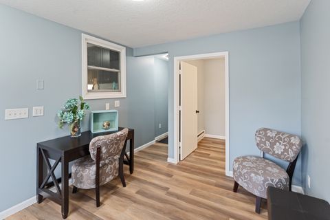 Tiny photo for 2111 30 Street, Rock Island, IL 61201 (MLS # 12554670)