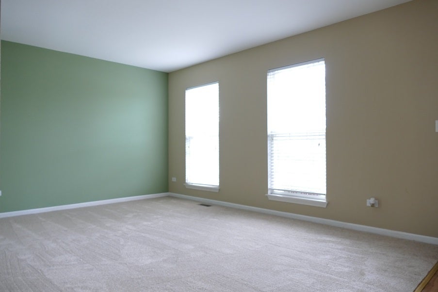 2832 Skylane Drive