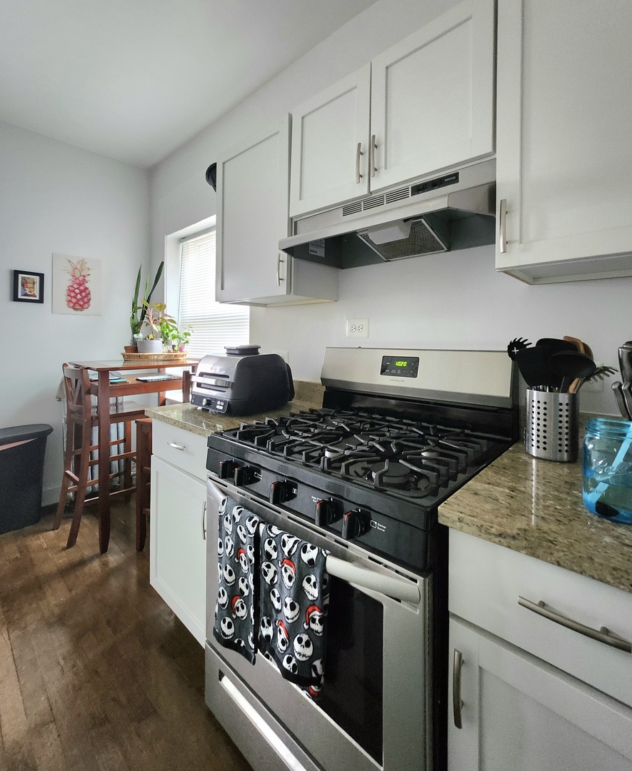 4424 N St Louis Avenue 2A