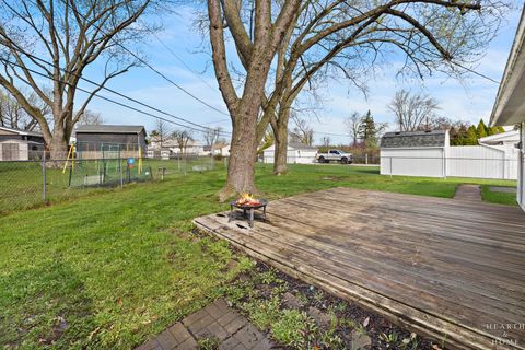 Tiny photo for Streamwood, IL 60107 (MLS # 12552652)