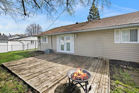 Tiny photo for Streamwood, IL 60107 (MLS # 12552652)