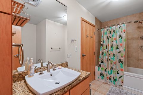Tiny photo for 301 N Neil Street #606, Champaign, IL 61820 (MLS # 12463032)