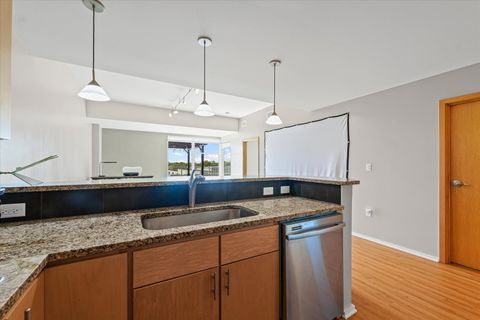 Tiny photo for 301 N Neil Street #606, Champaign, IL 61820 (MLS # 12463032)