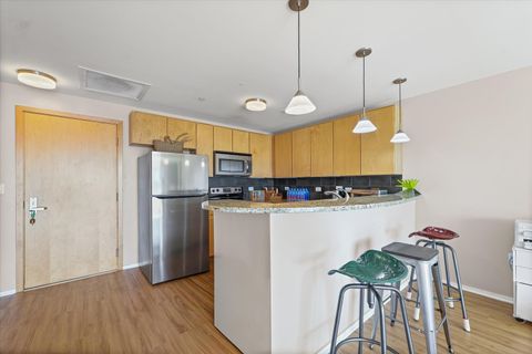 Tiny photo for 301 N Neil Street #606, Champaign, IL 61820 (MLS # 12463032)