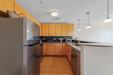 Tiny photo for 301 N Neil Street #606, Champaign, IL 61820 (MLS # 12463032)